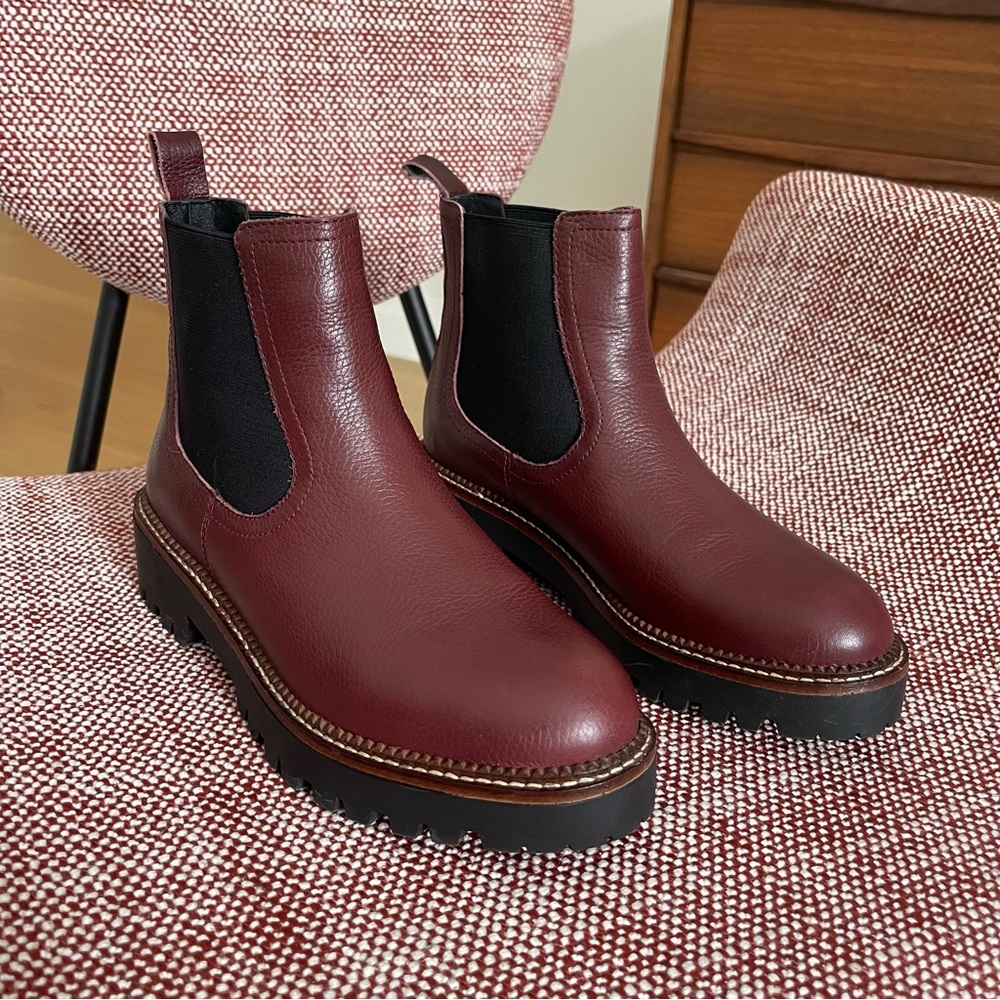 BRAND NEW Nordstrom boots - size 6.5